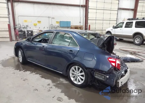 2014 Toyota Camry Hybrid Xle z USA, uszkodzony, nr VIN 4T1BD1FK1EU126570